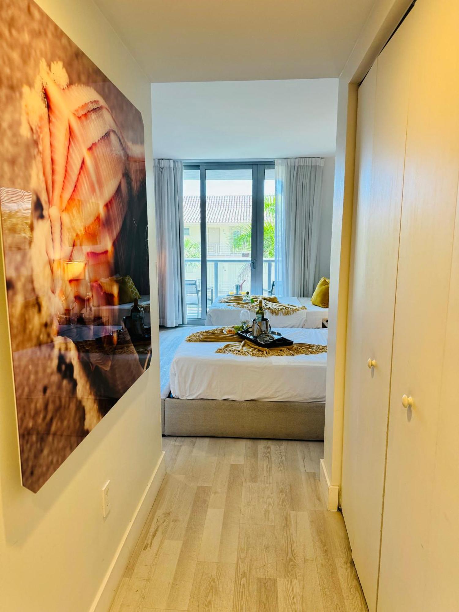 Beachwalk Resort & Condos 할렌데일비치 외부 사진